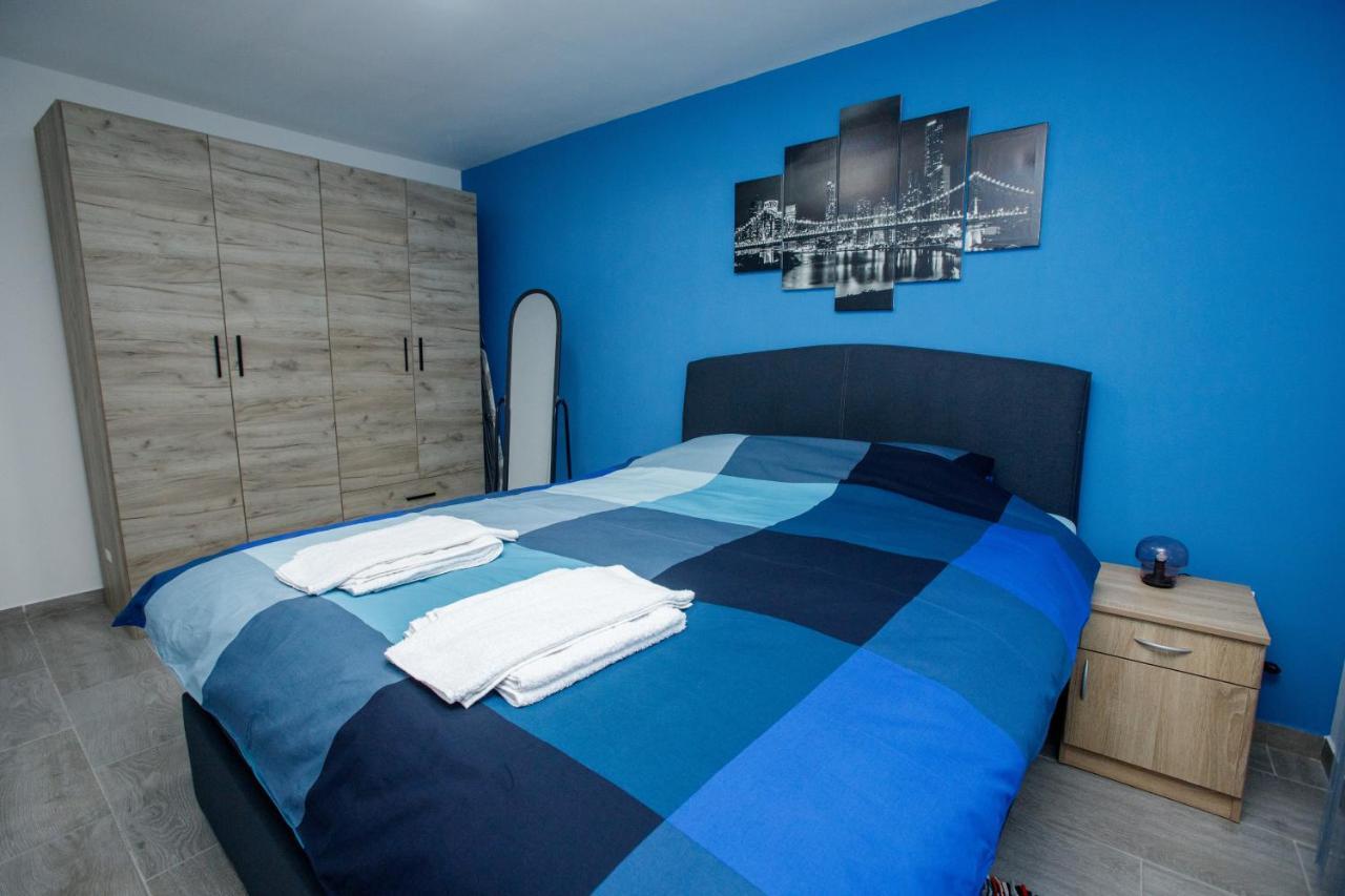 7 Days Premium Apartment Subotica Exterior foto
