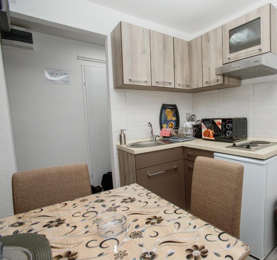 7 Days Premium Apartment Subotica Exterior foto